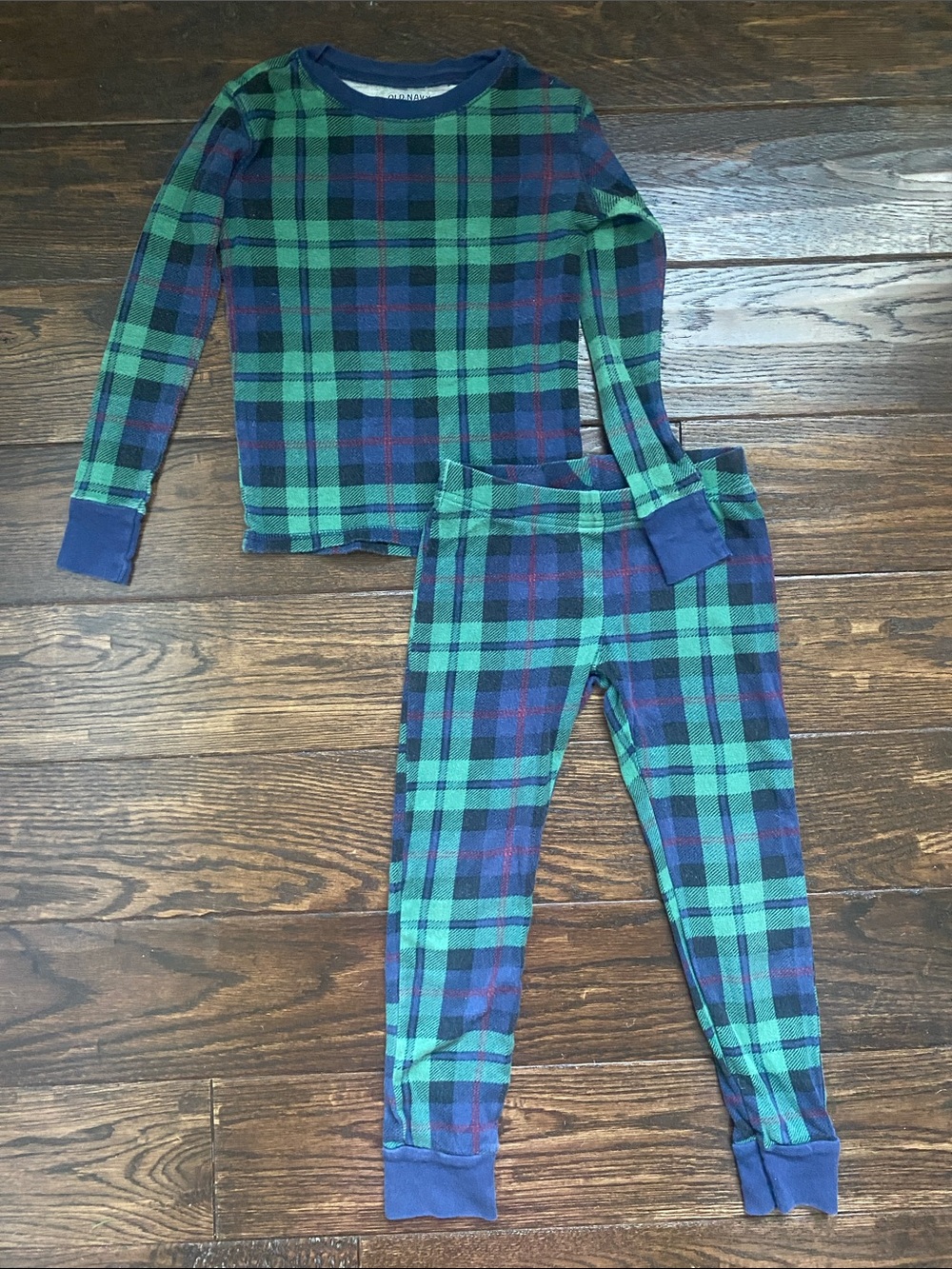 Old Navy Green and Blue Plaid Pajama Set